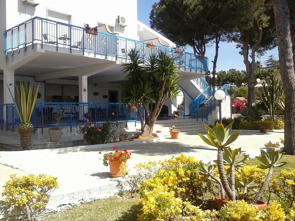 B&B Nido Colorato Фонтане-Бьянке Экстерьер фото