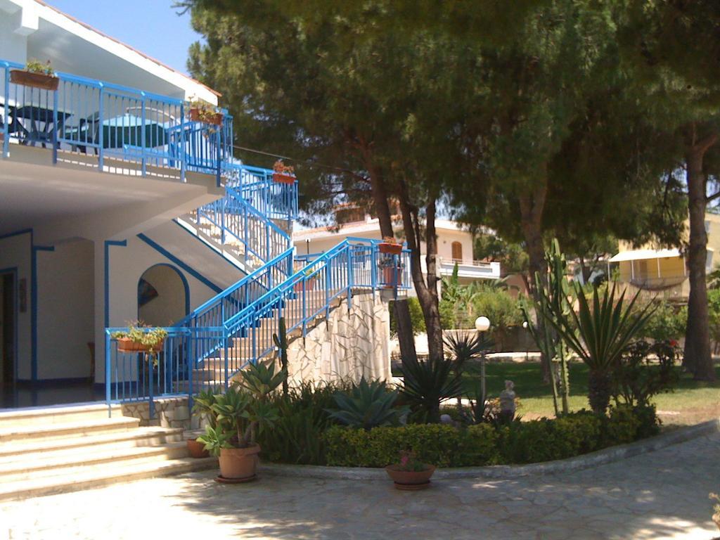 B&B Nido Colorato Фонтане-Бьянке Экстерьер фото