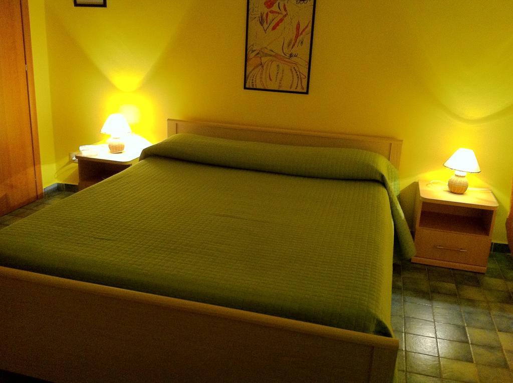 B&B Nido Colorato Фонтане-Бьянке Номер фото